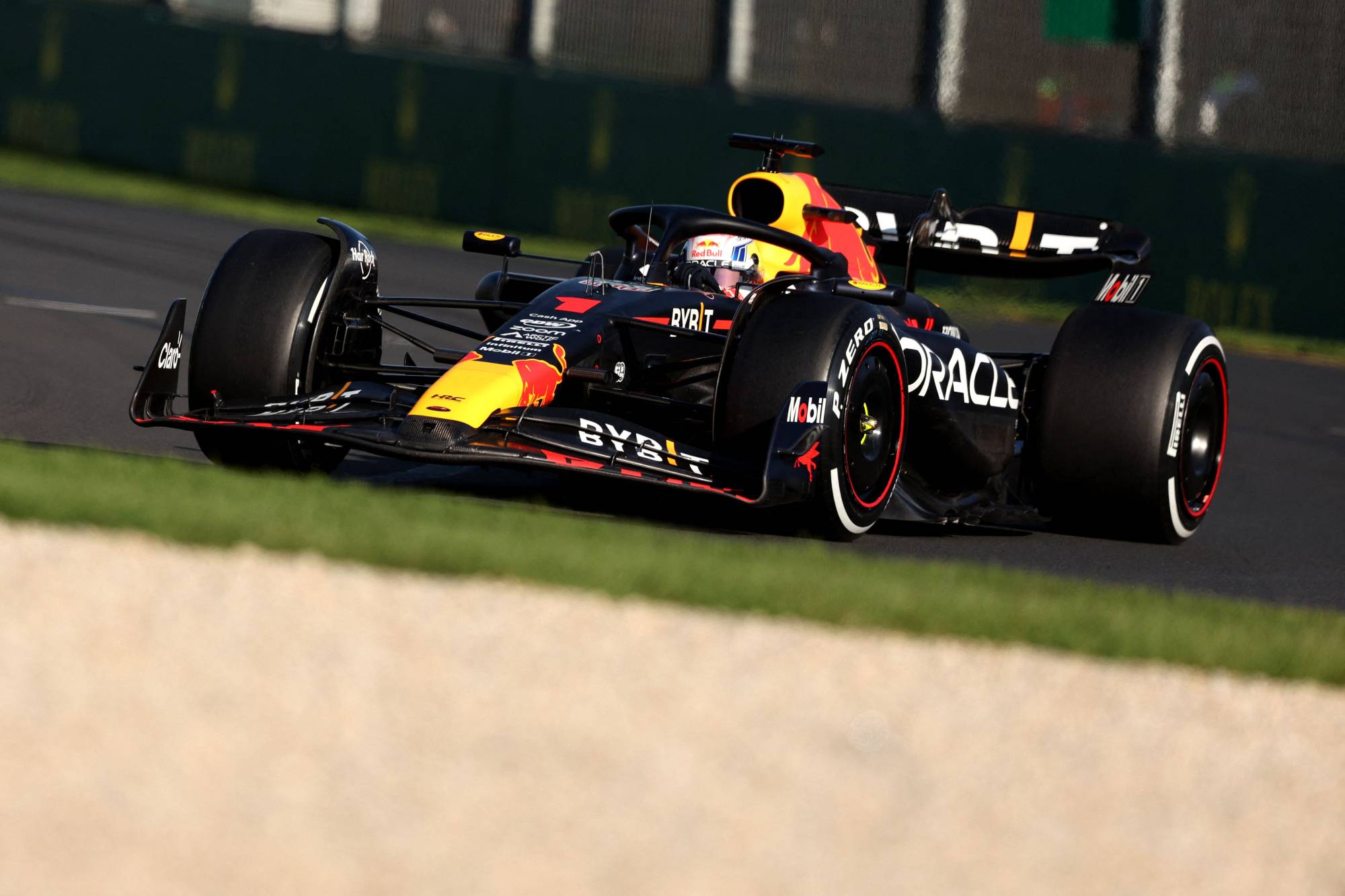 Red Bulls Max Verstappen wins chaotic Australian Grand Prix
