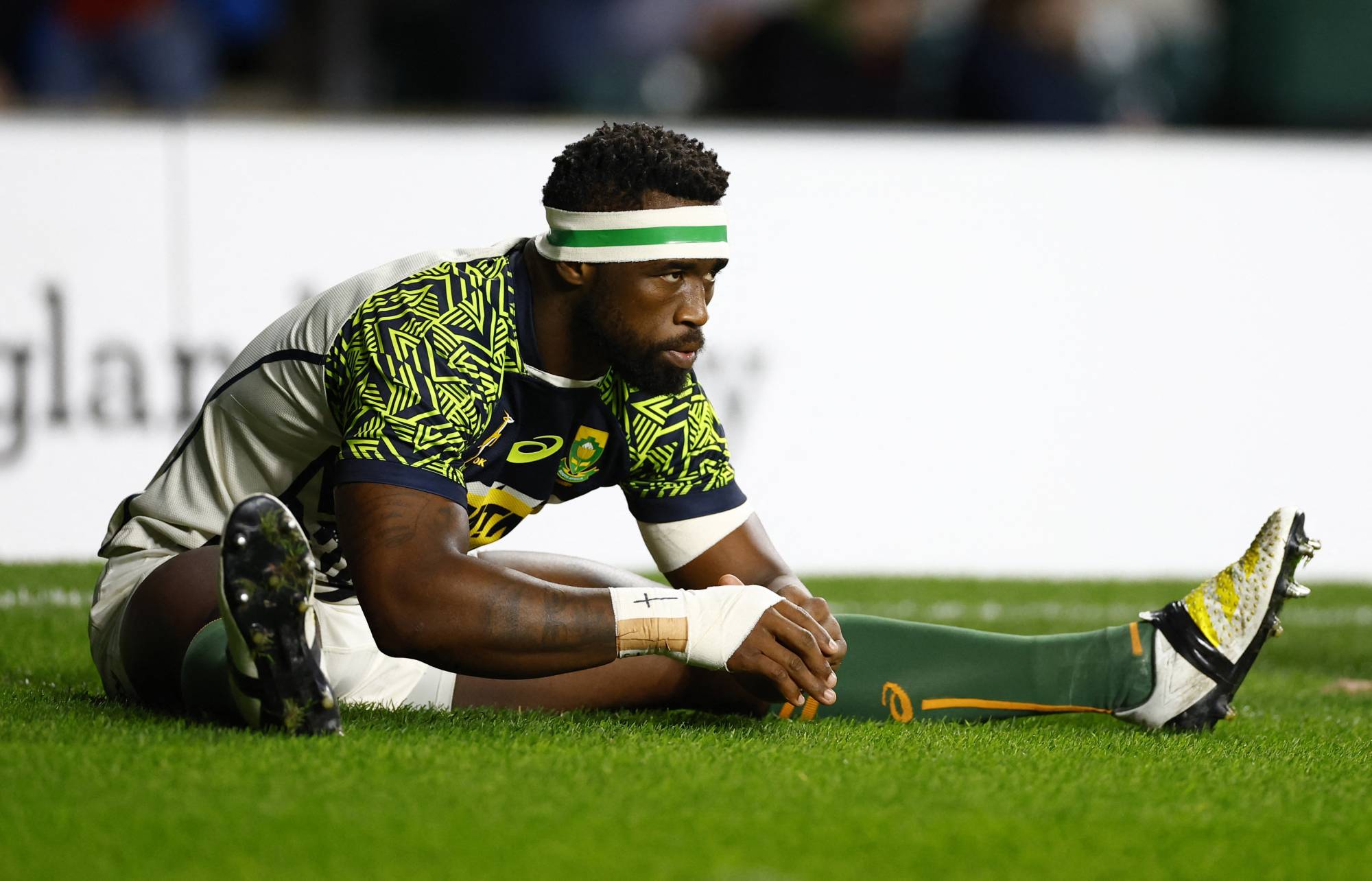 Springboks captain Siya Kolisi could miss World Cup with knee injury