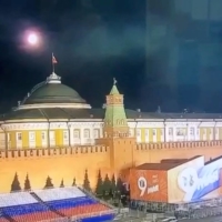 A still image taken from video shows a flying object approaching the dome of the Kremlin Senate building in Moscow on Wednesday.  | OSTOROZHNO NOVOSTI / VIA REUTERS
