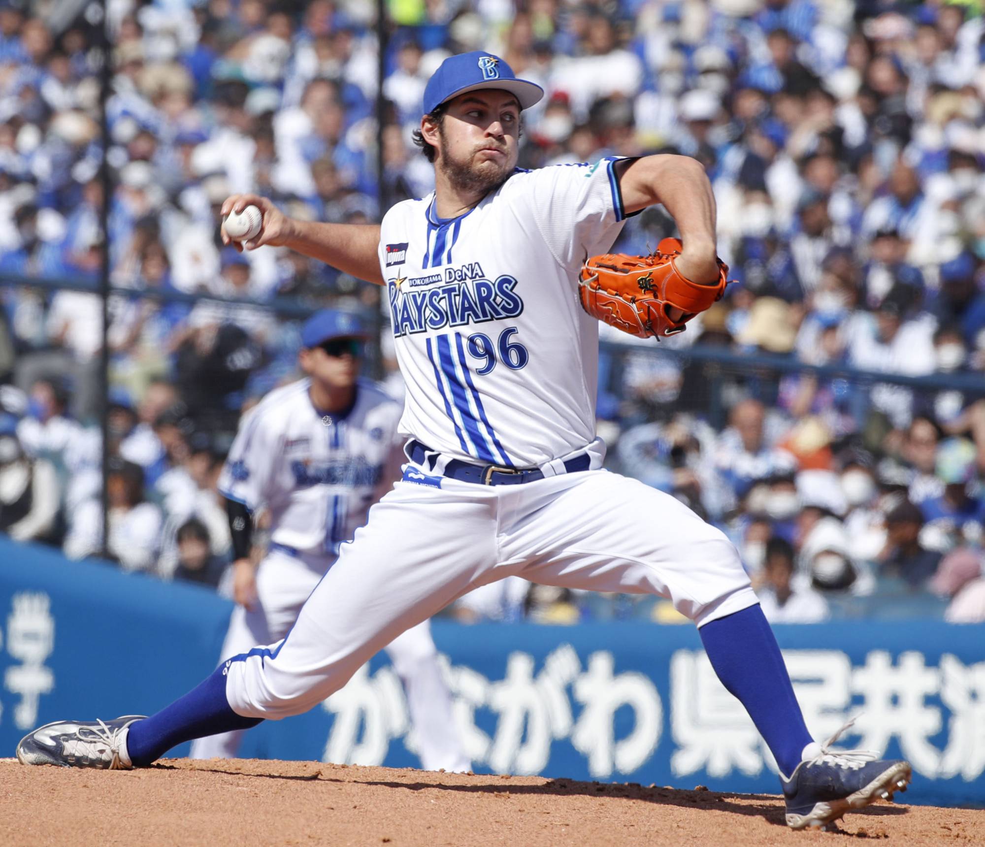 Trevor Bauer has strong debut in BayStars' win over Carp - The