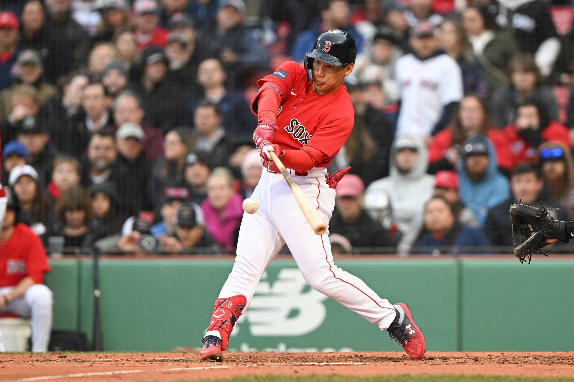 masataka-yoshida-takes-hitting-streak-to-14-with-home-run-in-red-sox