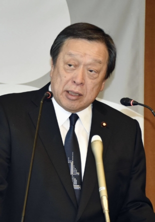 Defense Minister Yasukazu Hamada speaks at a news conference on Tuesday. | KYODO