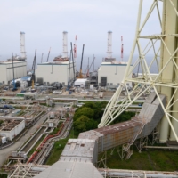 The value of imports decreased 2.3% from a year earlier in April, led by a decline in crude oil and liquid natural gas shipments. | BLOOMBERG