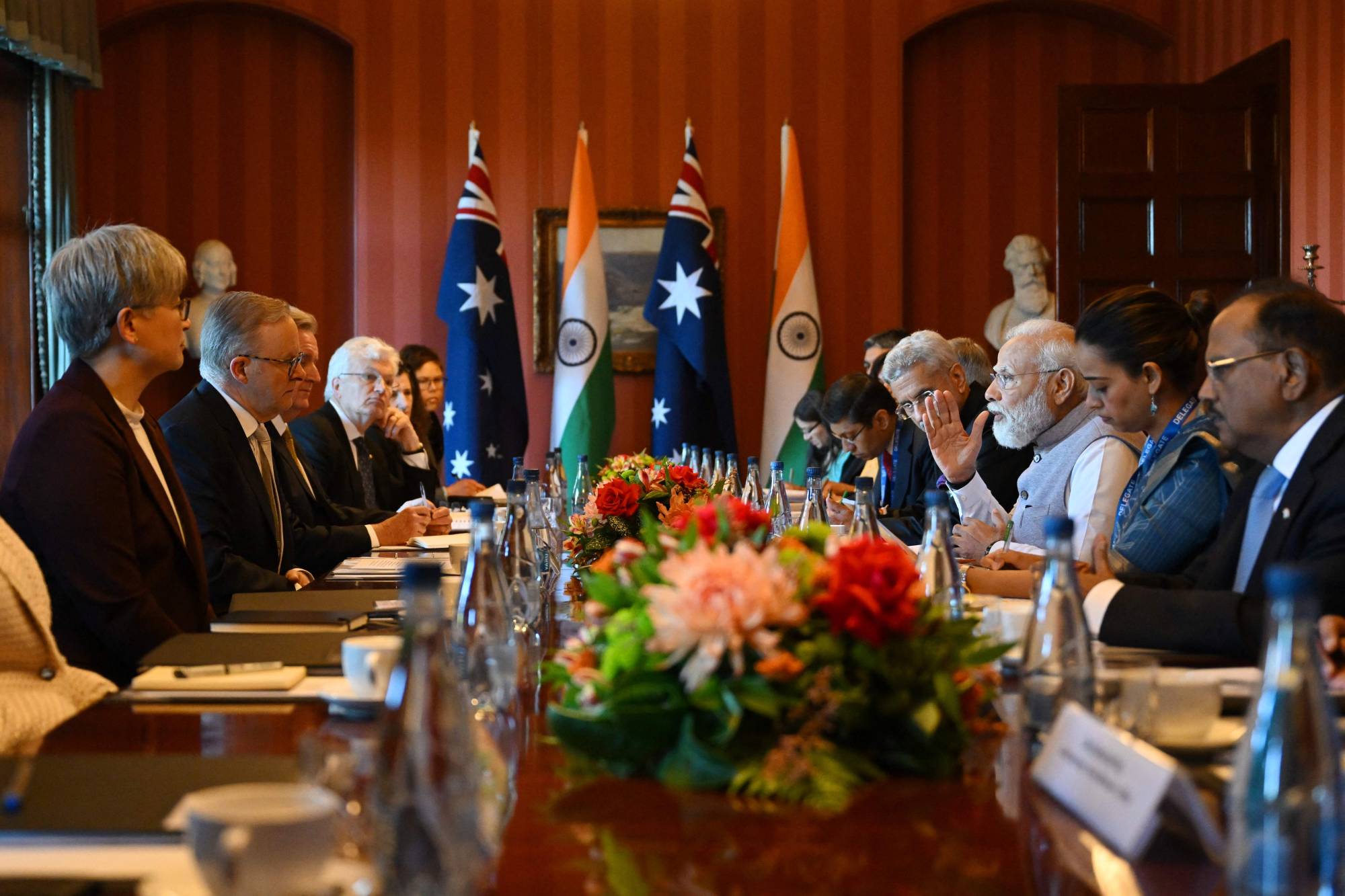 Australian Prime Minister Anthony Albanese (second from left) and India's Prime Minister Narendra Modi (third from right) attend a bilateral meeting at Admiralty House in Sydney on Wednesday. | AFP-JIJI