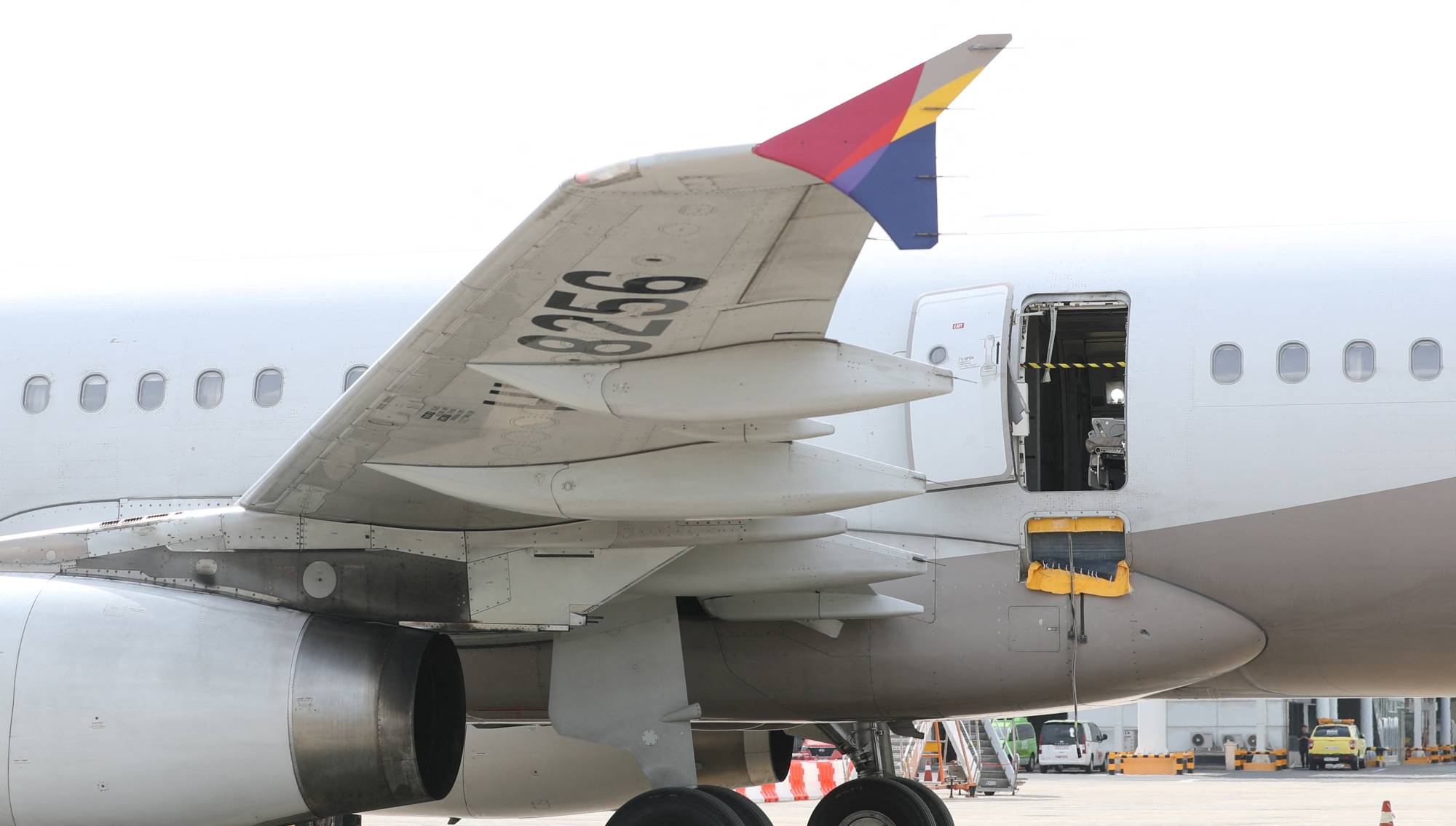 An Asiana Airlines Airbus A321 plane that was about to land in Daegu, South Korea, when a passenger opened an emergency door.  | YONHAP / VIA REUTERS