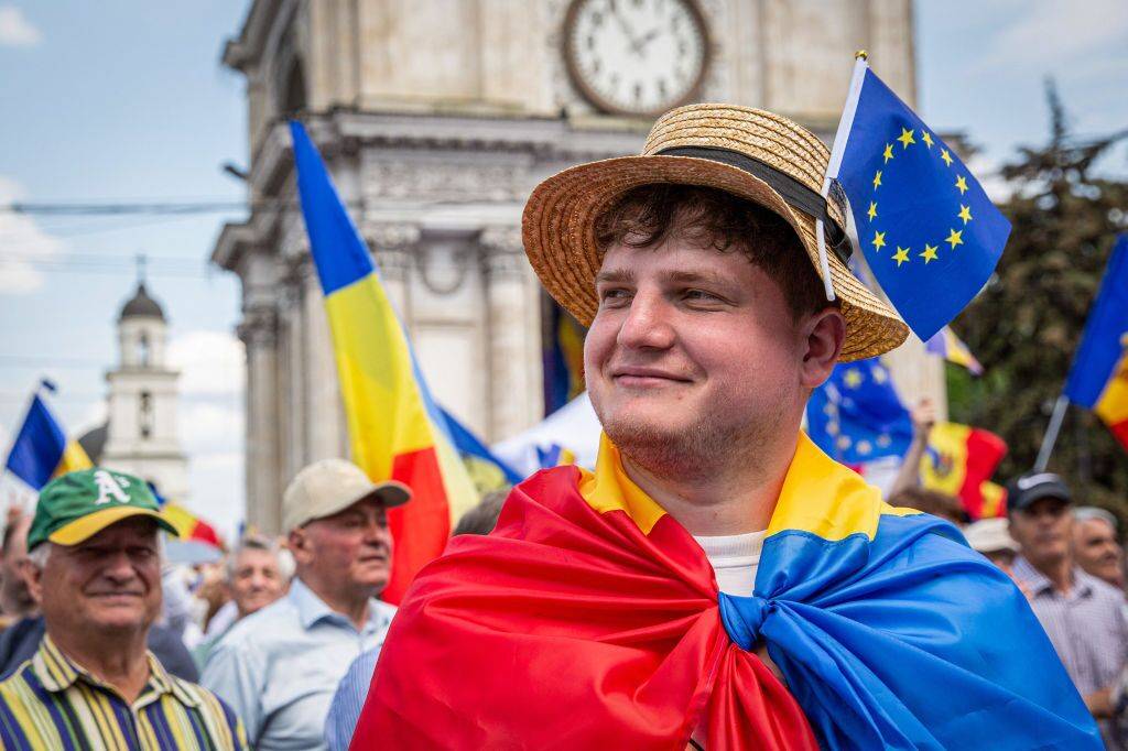 A pro-EU rally in Chisinau on May 21 | Getty Images / via AFP-JIJI 
