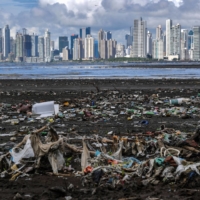 Plastic waste and other garbage at a beach in Panama City in 2019.  | AFP-JIJI