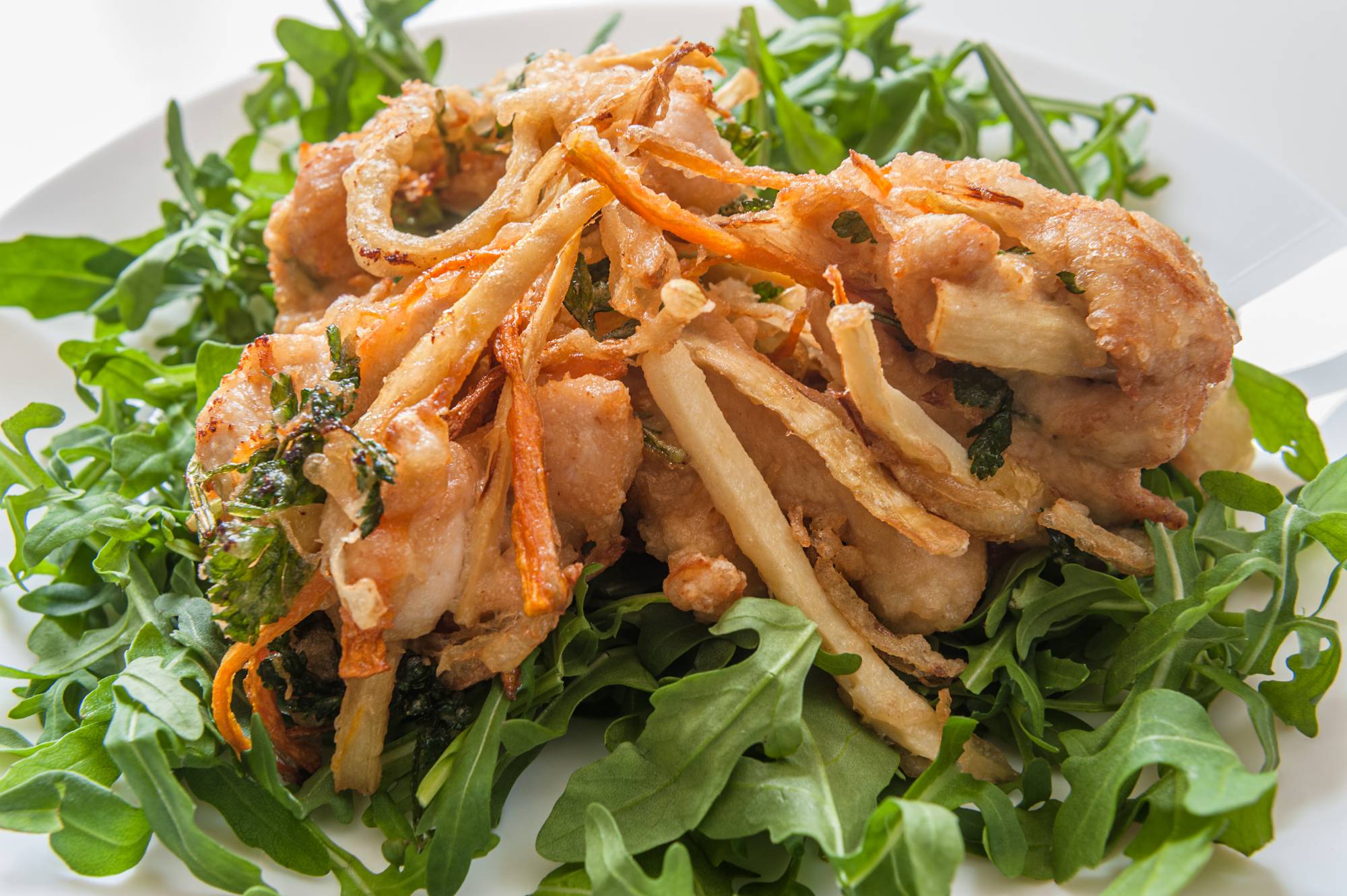 Kakiage (tempura fritters) are tried-and-true Japanese way to prepare in-season vegetables easily and economically. | MAKIKO ITOH