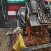 Unloading food waste at Dobong-gu Waste Disposal Facility in Dobong-gu, Seoul.  | CHANG W. LEE / THE NEW YORK TIMES