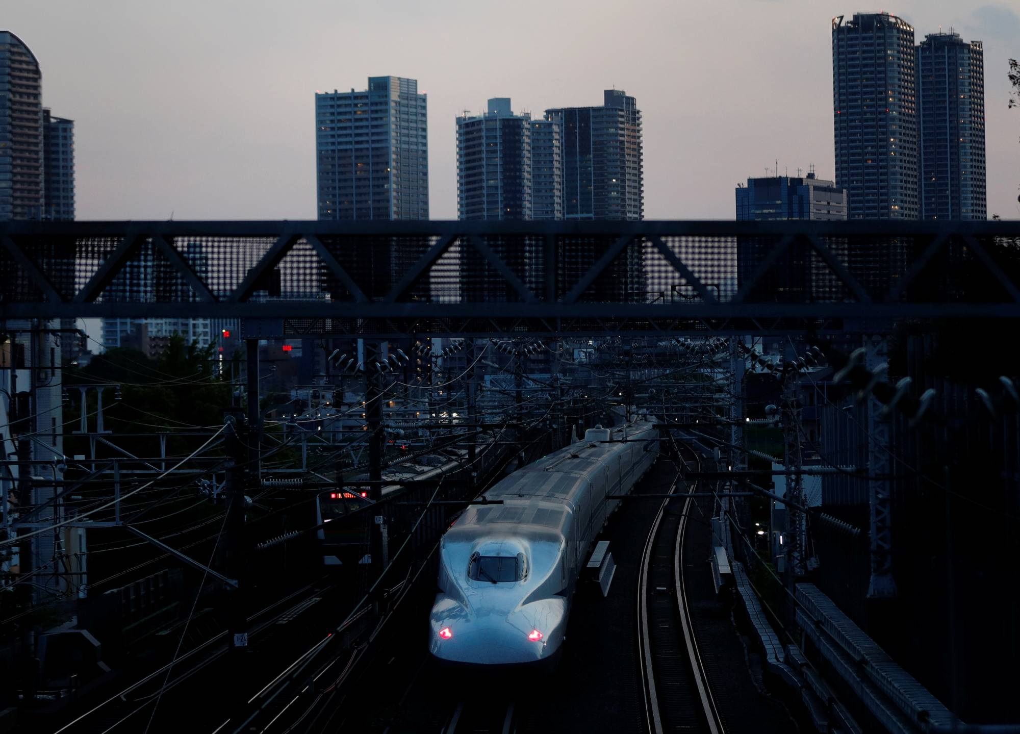 Just how green are Japan's trains? - The Japan Times