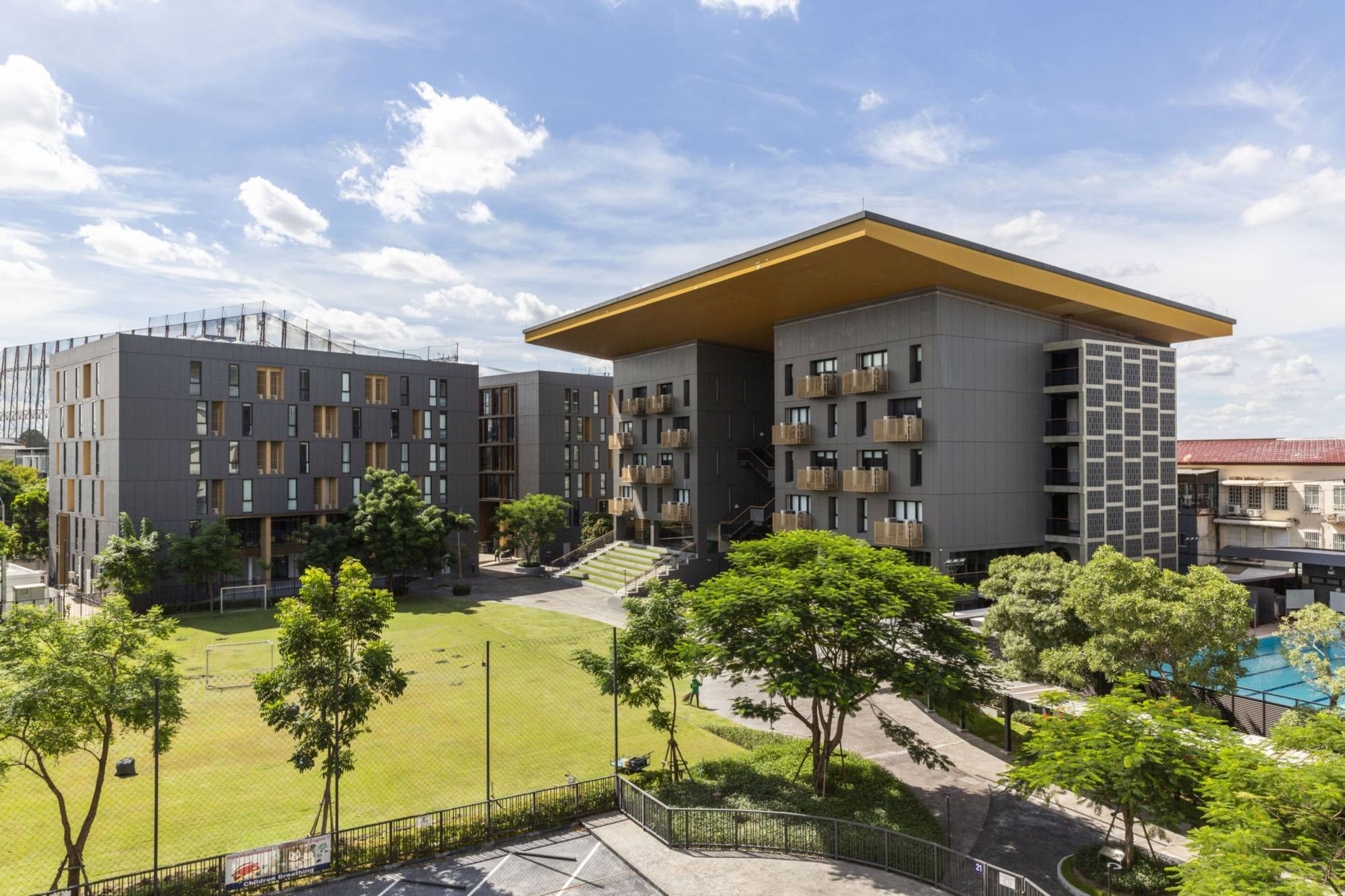 An SISB school campus in Bangkok. The school, which provides the Singapore curriculum specializing in mathematics and science, has seen the number of students at its four campuses increase about 25% to 3,284 in March from a year earlier. | BLOOMBERG