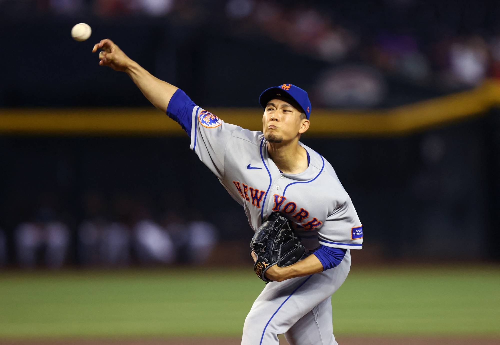 Mets starter Kodai Senga pitches against the Diamondbacks in Phoenix on Wednesday. | USA TODAY / VIA REUTERS
