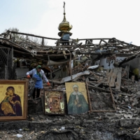 A World War I Versailles Treaty-like reparations bill placed on Russia over its invasion of Ukraine could make it harder to negotiate a durable armistice. | REUTERS