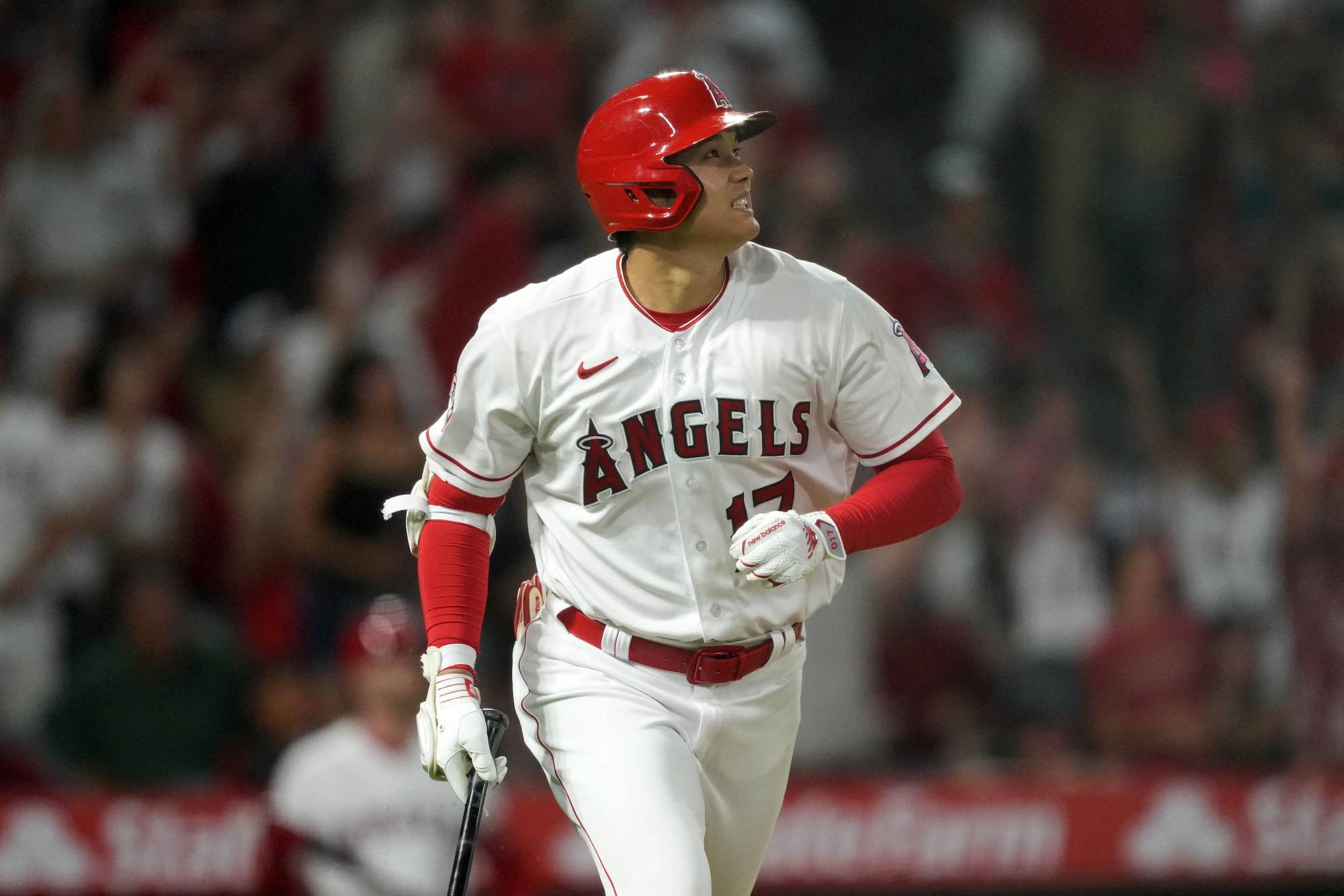 Shohei Ohtani hits 33rd homer as Angels end 6-game skid with wild win