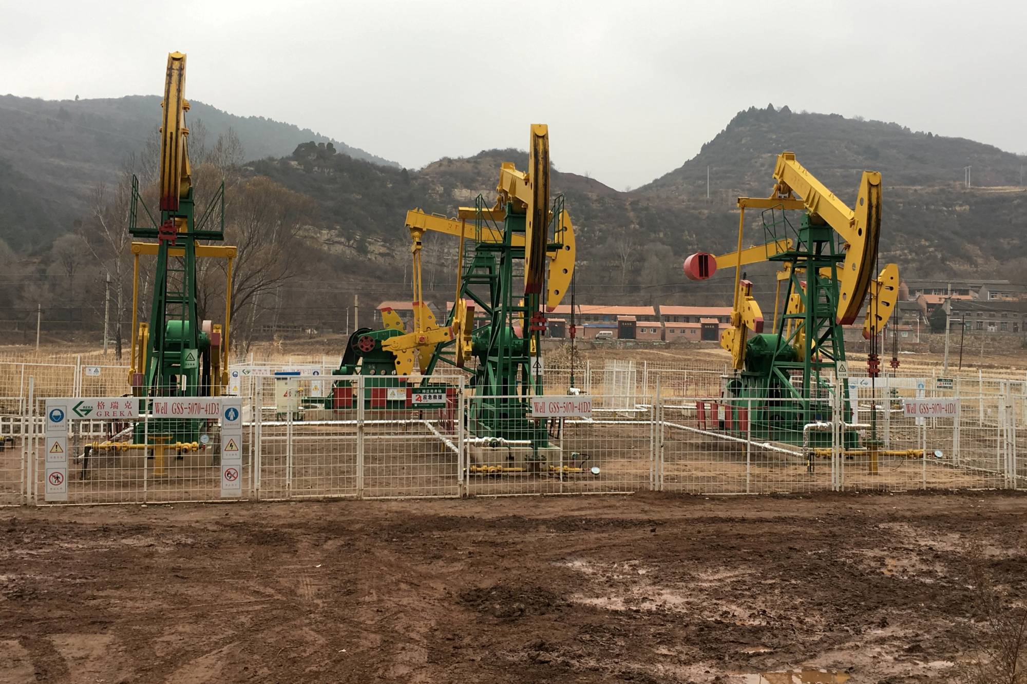 Gas is extracted from a coalbed methane well in Jincheng, Shanxi province, China, in November 2018.  | REUTERS