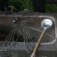 Local humor: \"Jurassic Washbowl\" (2008) by Genpei Asagawa. | COURTESY OF THE YOKOHAMA CIVIC ART GALLERY AZAMINO