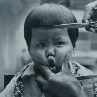 \"Haircut (A)\" (ca. 1955-59) by Mieko Shiomi | OSAKA CITY MUSEUM OF MODERN ART