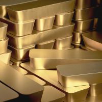 Gold touch: \"Bullion\" (2003) | VG BILD-KUNST, BONN / APG-JAA, TOKYO COURTESY TAKA ISHII GALLERY, SPRUTH MAGERS, ESTHER SCHIPPER, MATTHEW MARKS