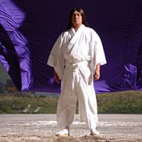 Hitoshi Matsumoto struts his stuff in \"Dai Nipponjin.\" | (c)2007 YOSHIMOTO KOGYO CO. LTD