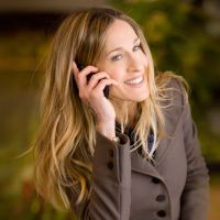 Phone alone: Sarah Jessica Parker plays supermom Kate in \"I Don\'t Know How She Does it.\" | &#169; 2011 IDK USA, LLC. All Rights Reserved.