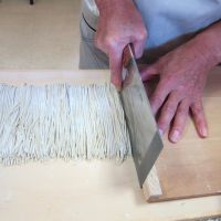 A cut above: Handmade soba noodles taste even better when made with new-harvest flour, and especially in fall. | MAKIKO ITOH