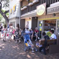 The original Eggs \'n Things in Honolulu, and its popular Yokohama branch; note the long line by the cones outside the Yokohama restaurant. | STEVE TRAUTLEIN PHOTOS