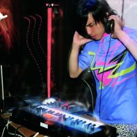 Cosmic guy: Seiho Hayakawa performs at a recent Innit party in Osaka. The artist launched his own label to release his debut album, \"Mercury.\" | AMY CHAVEZ