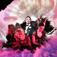 Kevin Richardson brings Broadway to Japan in \"Chicago.\" | EMIKO MORIZAKI PHOTO