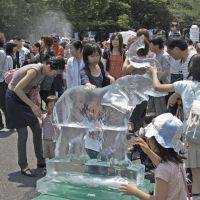 Chill out: Visitors to Tokyo\'s Ueno Park will be treated to host of ice-related activities at this weekend\'s Tokyo Ice Festival. | COURTESY KISS BY GIRLS AWARD