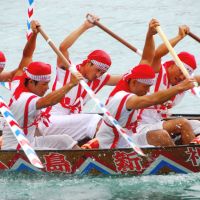 Southern spirit: Boat races are a major part of the various events that mark the Hare Festival in Okinawa Prefecture. | PHOTO COURTESY OF THE CITY OF ITOMAN