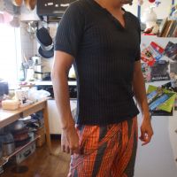Short \'n\' sweet: A pair of above-the-knee suteteko by steteco.com. | KAORI SHOJI