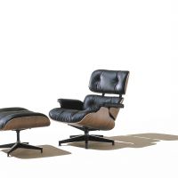 Eames lounge and ottoman | &#169; HERMAN MILLER