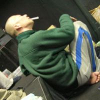 Butoh director Takuya Muramatsu watches rehearsals in the studio | YOSHIAKI MIURA PHOTO