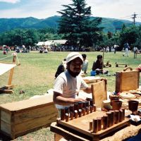 Easy does it: Vendors and visitors at an early Crafts Fair. | CRAFTS FAIR MATSUMOTO