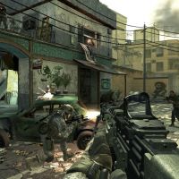 Gun play: First-person shooter games have not always been popular in Japan, yet \"Call of Duty: Modern Warfare 3\" has found a fanbase of hardcore gamers. | ACTIVISION