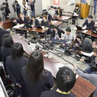 Opposing team: Students at Sakuranomiya Senior High School in the city of Osaka meet the press Monday evening to lodge a protest over the board of education\'s decision to no longer offer special slots for sports majors. | KYODO