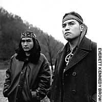 When Marcus Mose (right), a Native American from the Navajo Nation and an assistant language teacher in Aomori Prefecture, visited the popular Ainu musician Kano Oki (left) in Hokkaido, he felt an instant connection between their two cultures. | OTHER PHOTOS COURTESY OF KEIKO TAKEYA