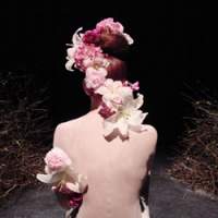 Swedish butoh dancer Su-En (above and below) collaborated with Japanese floral artist Junichi Kakizaki on the production \"New Life,\" now touring Japan. | &#169; SU-EN BUTOH COMPANY