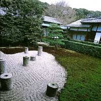 The eastern garden with its moss, gravel and seven granite pillars | Rick LaPointe