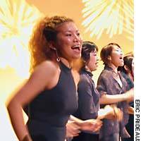 Choir members get movin\' | C.W.NICOL PHOTOS