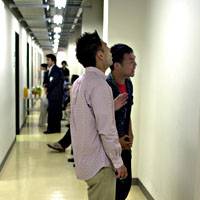A duo practices in the hallway before their appearance on \"Bakusho.\" | PHOTO COURTESY OF THE NEW NATIONAL THEATRE, TOKYO