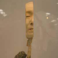 This slice of a corpse\'s head with lungs attached is one of many arresting items on display at the ``Mysteries of the Human Body\'\' exhibition, where body parts and whole cadavers provoke profound ponderings on life and death. | ERIC PRIDEAUX PHOTOS