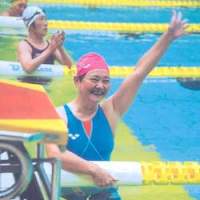 Shoko Yonezawa wins again at  the Women\'s Swim Festival 2005 in Yokohama. | PHOTO COURTESY OF JMSA