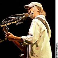 Neil Young cranks it up Nov. 14 at Budokan, on his multimedia tour to support the concept album \"Greendale\" | PHOTOS COURTESY OF BUNKAMURA THEATER COCOON