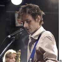 Dean Wareham and Britta Phillips of Luna perform Oct. 15 at Astro Hall in Harajyuku. You put a spell on us