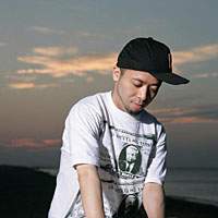 Tucker played last weekend at Sonar 2006, the Barcelona electronica festival that has forged strong ties with Japan\'s music industry. | YOKO NOMURA PHOTO
