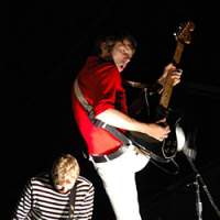 In front of the Green Stage was as big a crush as ever, as first Franz Ferdinand (above) and the following night Red Hot Chili Peppers entertained the masses at Fuji Rock Festival \'06. | MARK THOMPSON, DAVID HICKEY PHOTOS