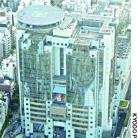 The imposing headquarters of Tokyo Broadcasting System Inc. stands in the Akasaka District of Tokyo\'s Minato Ward. | PHOTO COURTESY OF DAIMLERCHRYSLER JAPAN CO.