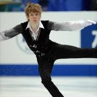 Surprise winner: Canada\'s Kevin Reynolds performs during the men\'s free skate at the Four Continents on Saturday. Reynolds amassed 250.55 points to earn the title. | AFP-JIJI