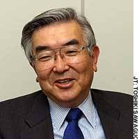 Atsushi Saito, prospective president of the Industrial Revitalization Corp., speaks at his office in Tokyo\'s Chiyoda Ward. | TAIGA URANAKA PHOTO